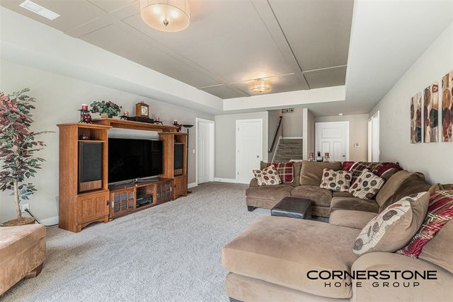 4304 Oak River Court, Grand Rapids, MI 49525