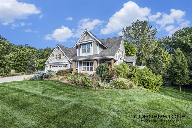 4304 Oak River Court, Grand Rapids, MI 49525