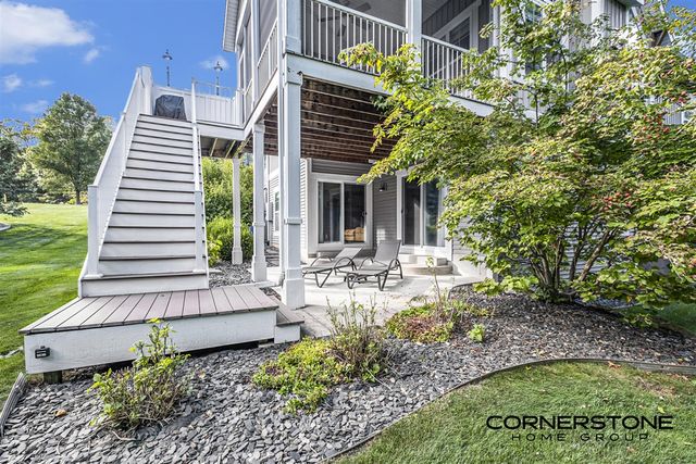 4304 Oak River Court, Grand Rapids, MI 49525