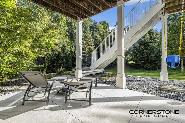 4304 Oak River Court, Grand Rapids, MI 49525