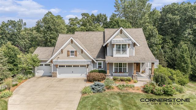 4304 Oak River Court, Grand Rapids, MI 49525