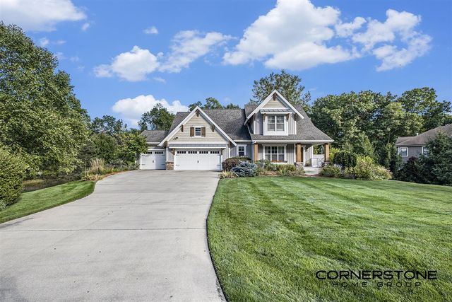 4304 Oak River Court, Grand Rapids, MI 49525