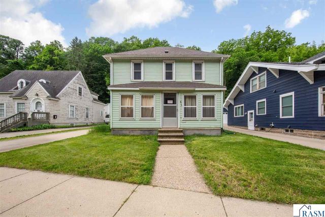 413 Glenwood Avenue, Mankato, MN 56001