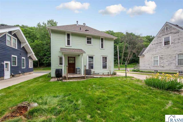 413 Glenwood Avenue, Mankato, MN 56001
