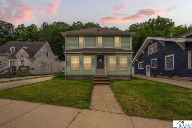 413 Glenwood Avenue, Mankato, MN 56001