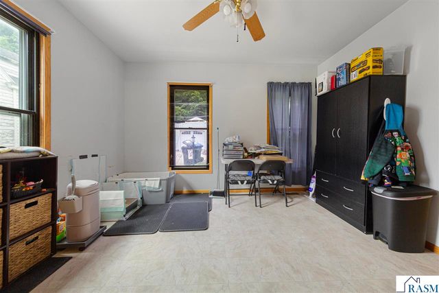 413 Glenwood Avenue, Mankato, MN 56001
