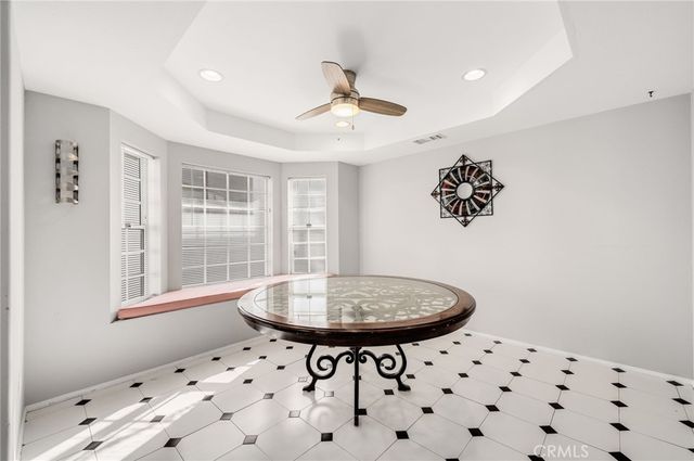 6020 Ocean Boulevard, Long Beach, CA 90803