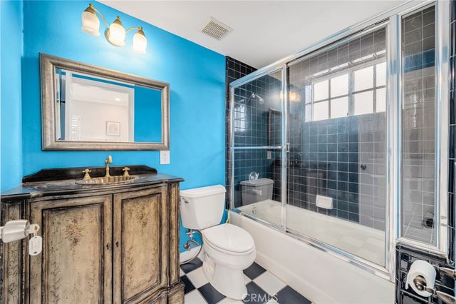 6020 Ocean Boulevard, Long Beach, CA 90803