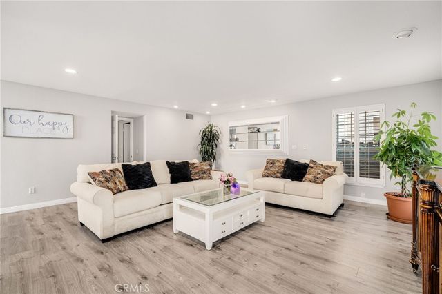 6020 Ocean Boulevard, Long Beach, CA 90803