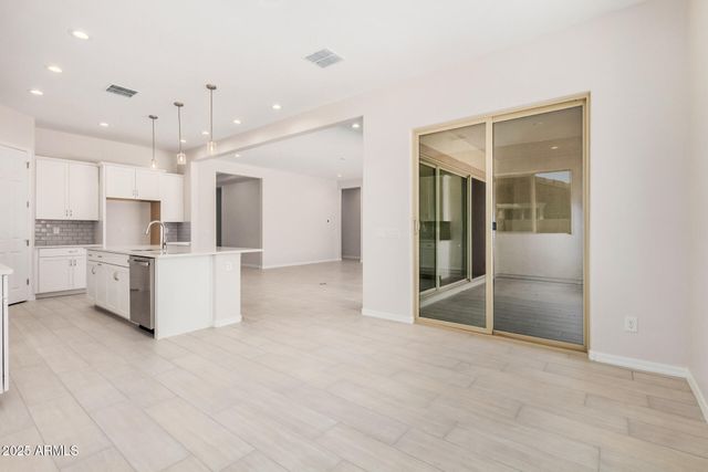 20272 W HOLLYHOCK Street, Buckeye, AZ 85396