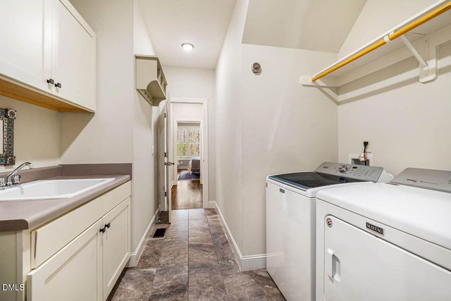 366 Old Piedmont Circle, Chapel Hill, NC 27516