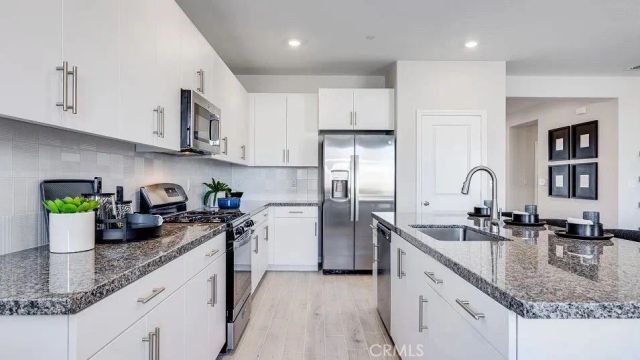 65172 Avenida De Nuves, Desert Hot Springs, CA 92240