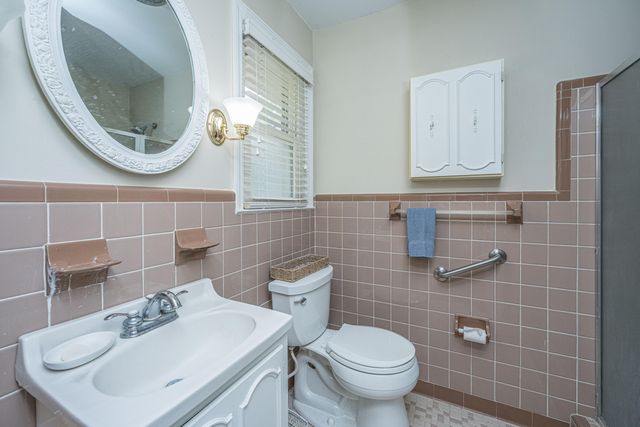 807 Bruce Street, Charleston, SC 29412
