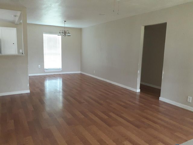 3319 Houston Street, Rosenberg, TX 77471