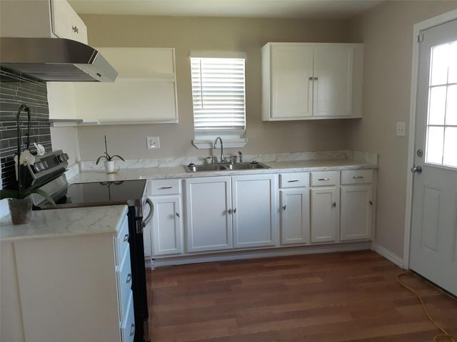 3319 Houston Street, Rosenberg, TX 77471