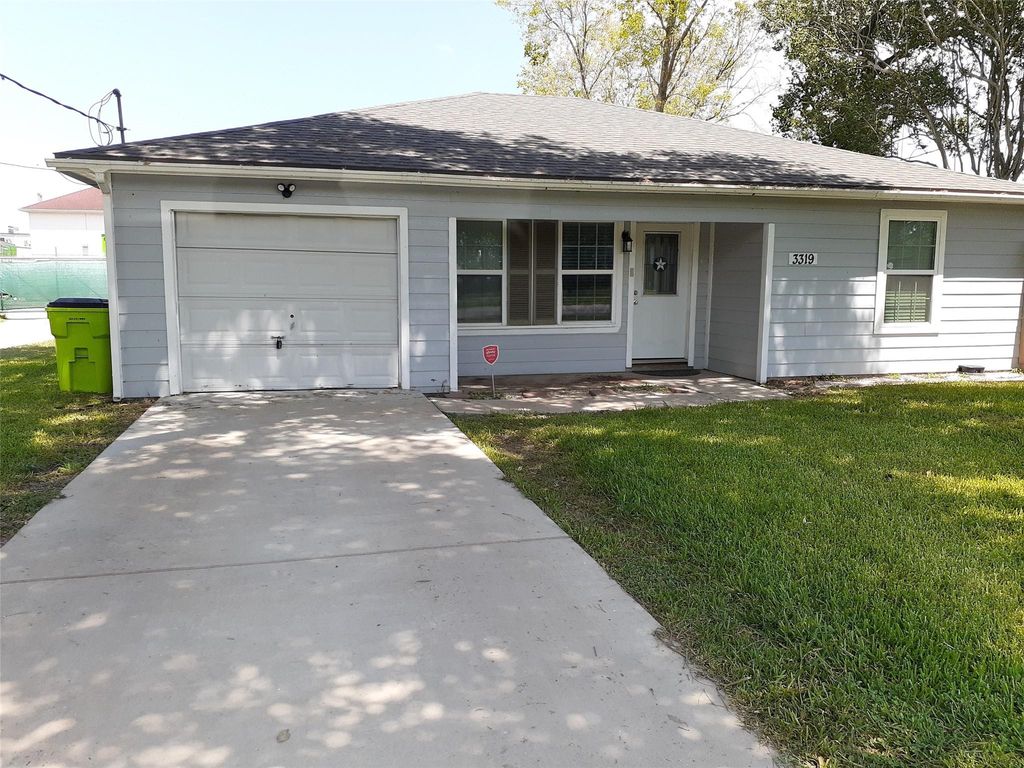 3319 Houston Street, Rosenberg, TX 77471