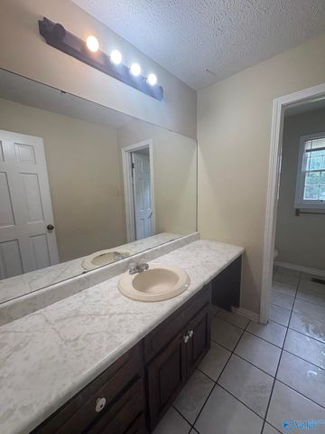 902 Jackson Drive, Athens, AL 35611