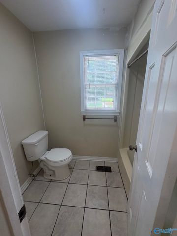 902 Jackson Drive, Athens, AL 35611