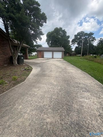 902 Jackson Drive, Athens, AL 35611