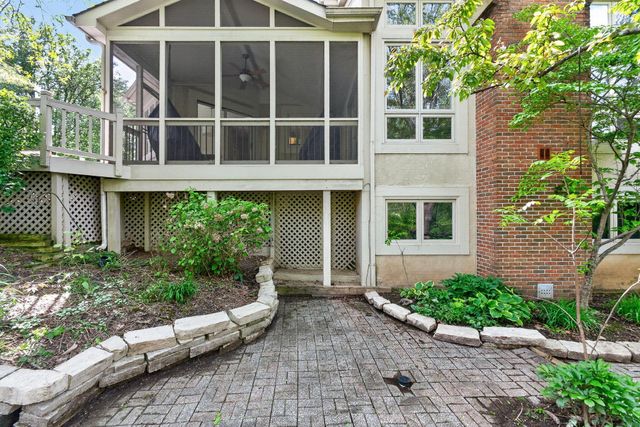 9430 Avemore Court, Dublin, OH 43017