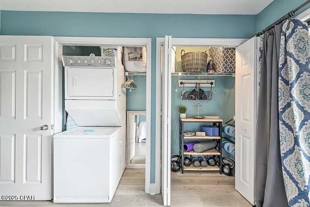 6829 Thomas Drive 417, Panama City, FL 32408