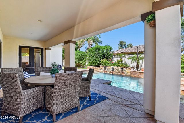 1976 W BLUE RIDGE Court, Chandler, AZ 85248