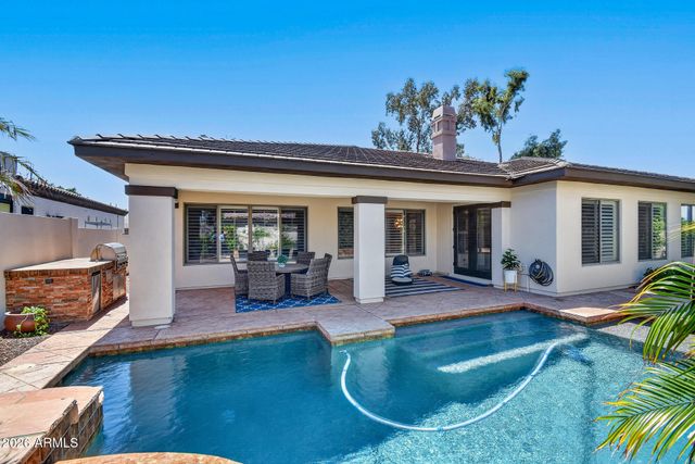1976 W BLUE RIDGE Court, Chandler, AZ 85248