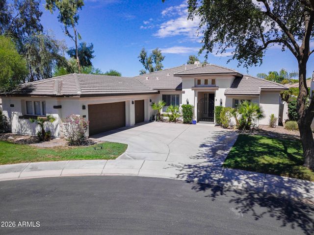 1976 W BLUE RIDGE Court, Chandler, AZ 85248
