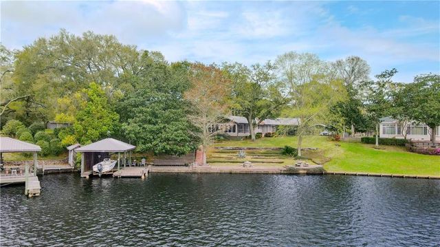 11560 Pioneer Road, Theodore, AL 36582