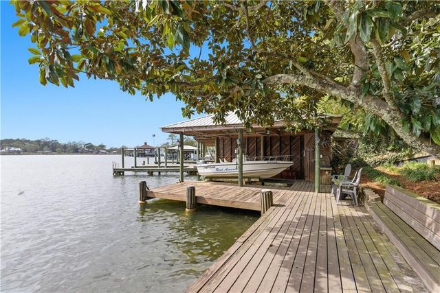 11560 Pioneer Road, Theodore, AL 36582