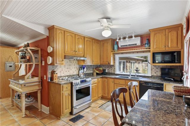 11560 Pioneer Road, Theodore, AL 36582