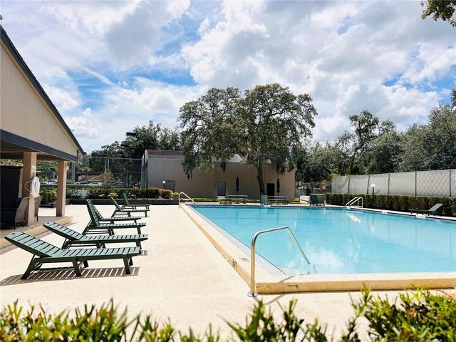 4013 DREAM OAK PLACE 201, Tampa, FL 33613