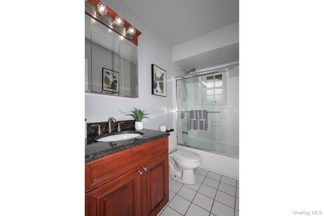 475 Little East Neck Road PW26, West Babylon, NY 11704