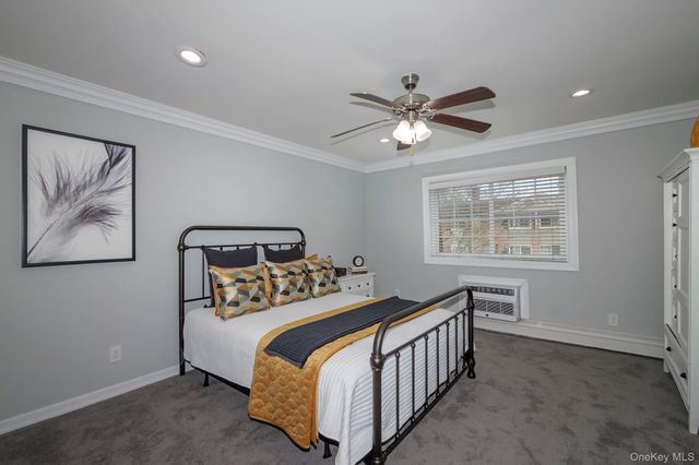 475 Little East Neck Road PW26, West Babylon, NY 11704