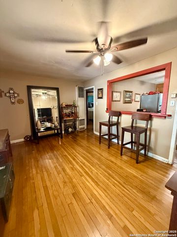 404 Lula Mae, San Antonio, TX 78219