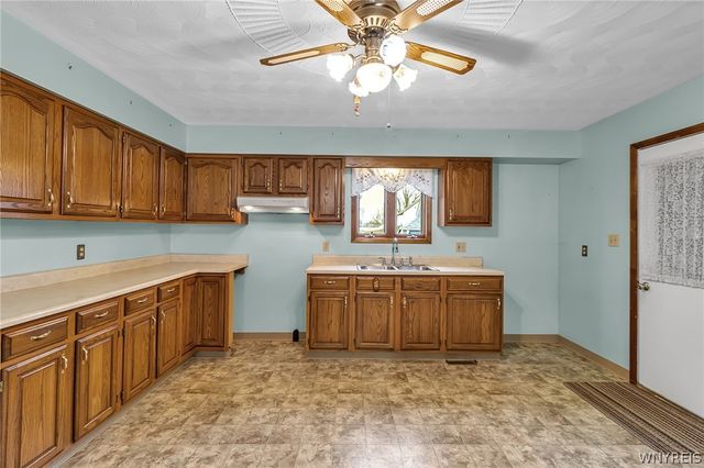 4555 Chester Avenue, Niagara, NY 14305