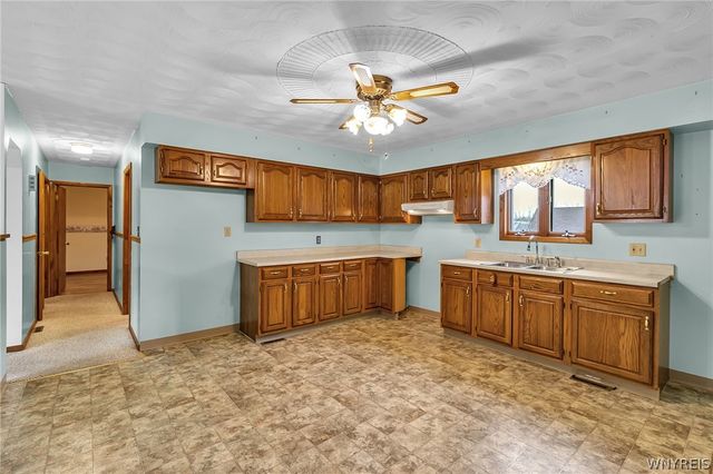 4555 Chester Avenue, Niagara, NY 14305
