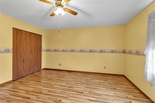 4555 Chester Avenue, Niagara, NY 14305