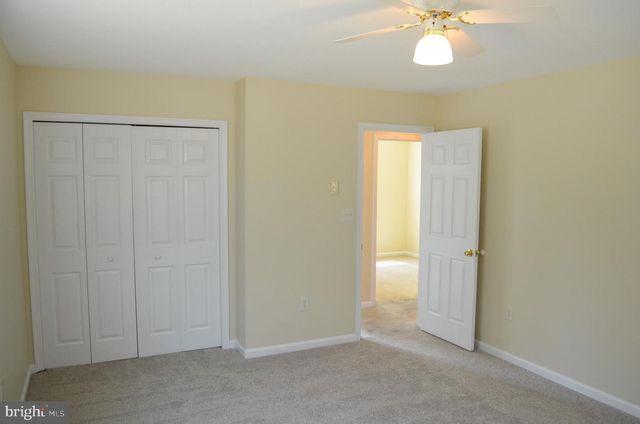 85 CHATHAM LN, Red Lion, PA 17356