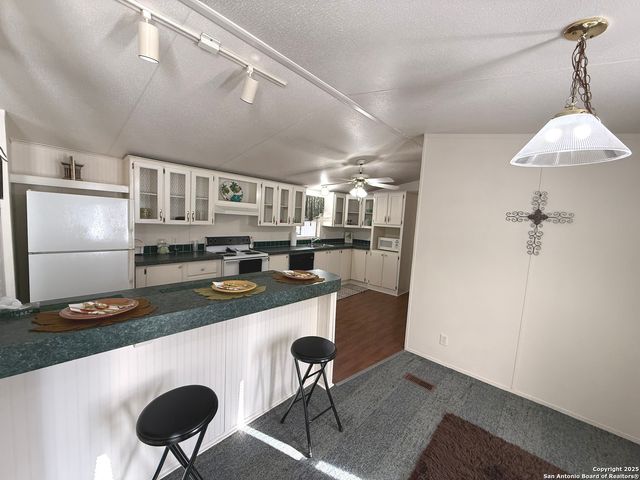 1310 Springwood, Spring Branch, TX 78070