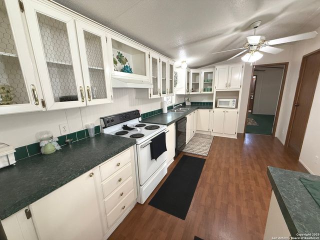 1310 Springwood, Spring Branch, TX 78070