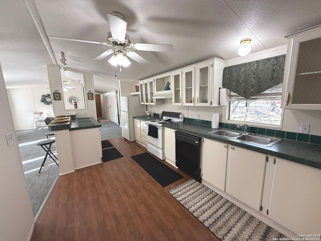 1310 Springwood, Spring Branch, TX 78070