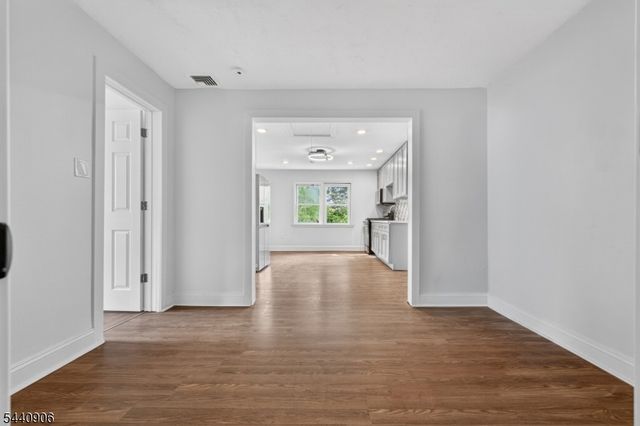 797 Passaic Ave, West Caldwell Twp., NJ 07006