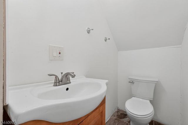 797 Passaic Ave, West Caldwell Twp., NJ 07006