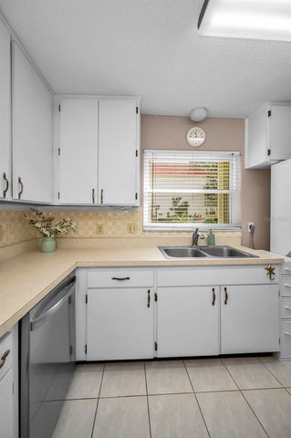 2700 BAYSHORE BOULEVARD 555, Dunedin, FL 34698