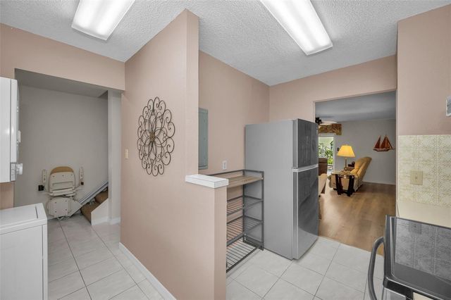 2700 BAYSHORE BOULEVARD 555, Dunedin, FL 34698