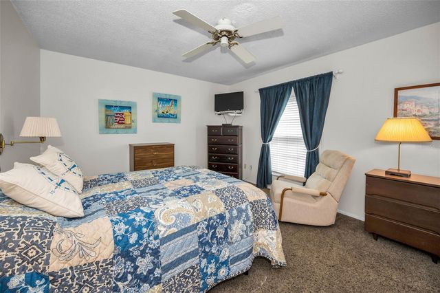 2700 BAYSHORE BOULEVARD 555, Dunedin, FL 34698