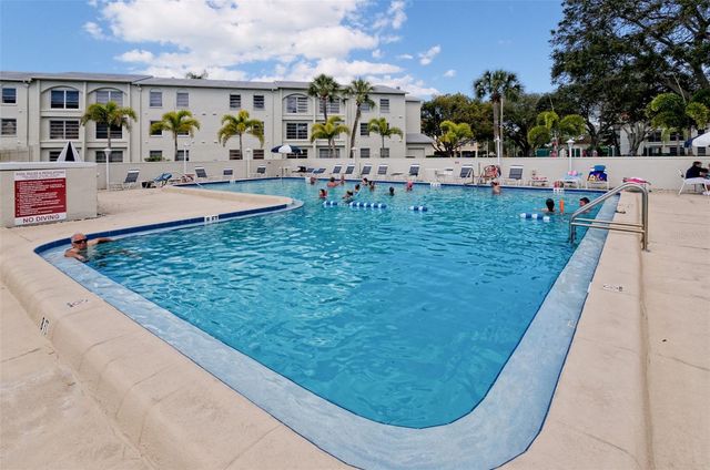 2700 BAYSHORE BOULEVARD 555, Dunedin, FL 34698