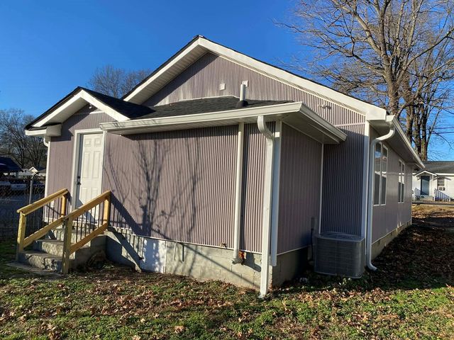 1104 May Street, Dalton, GA 30721