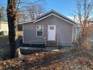 1104 May Street, Dalton, GA 30721